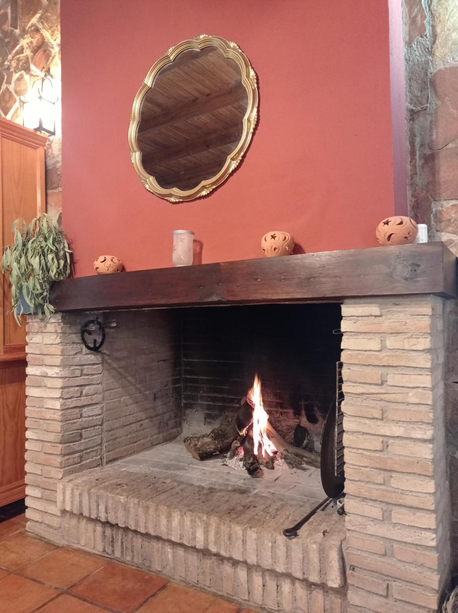 La Buganvilla, Descanso Entre Olivares Hornachuelos Bagian luar foto